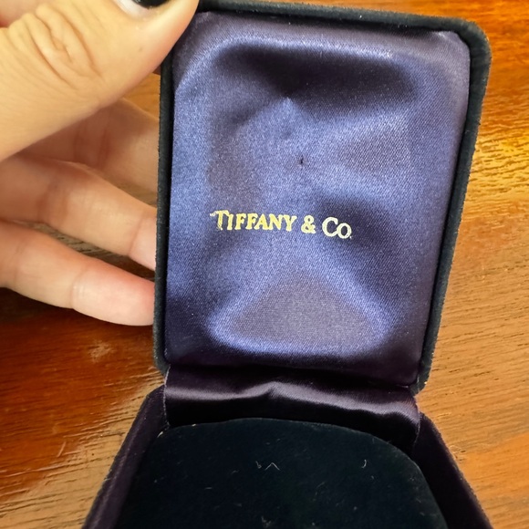 1980s Tiffany and Company Paloma Picasso XXX Brooch - 18kt Yellow Gold - Picture 4 of 5